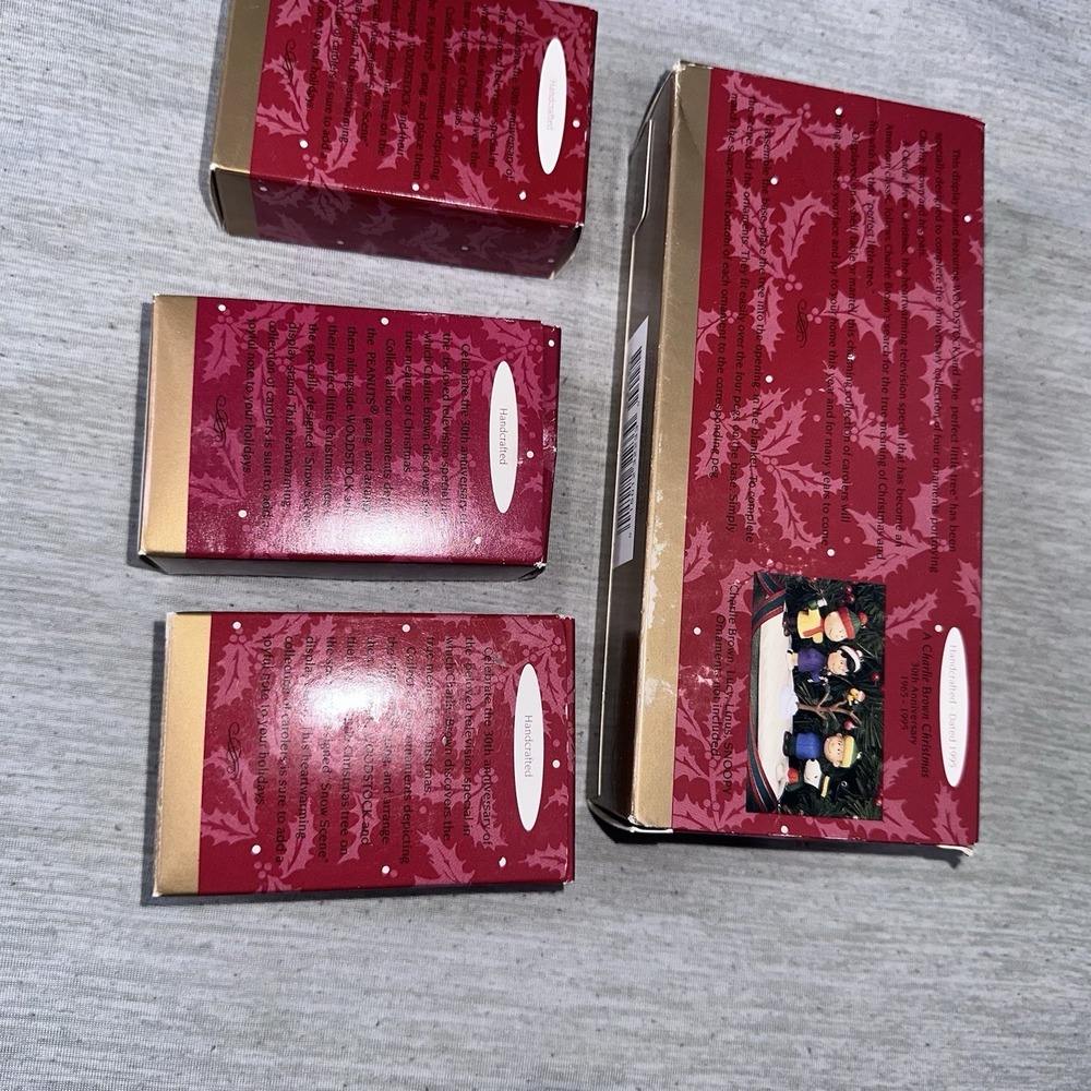 VTG HALLMARK ORNAMENT CHRISTMAS *SEASON OF JOY CHARLIE LUCY LINUS  PEANUTS - Picture 3 of 6
